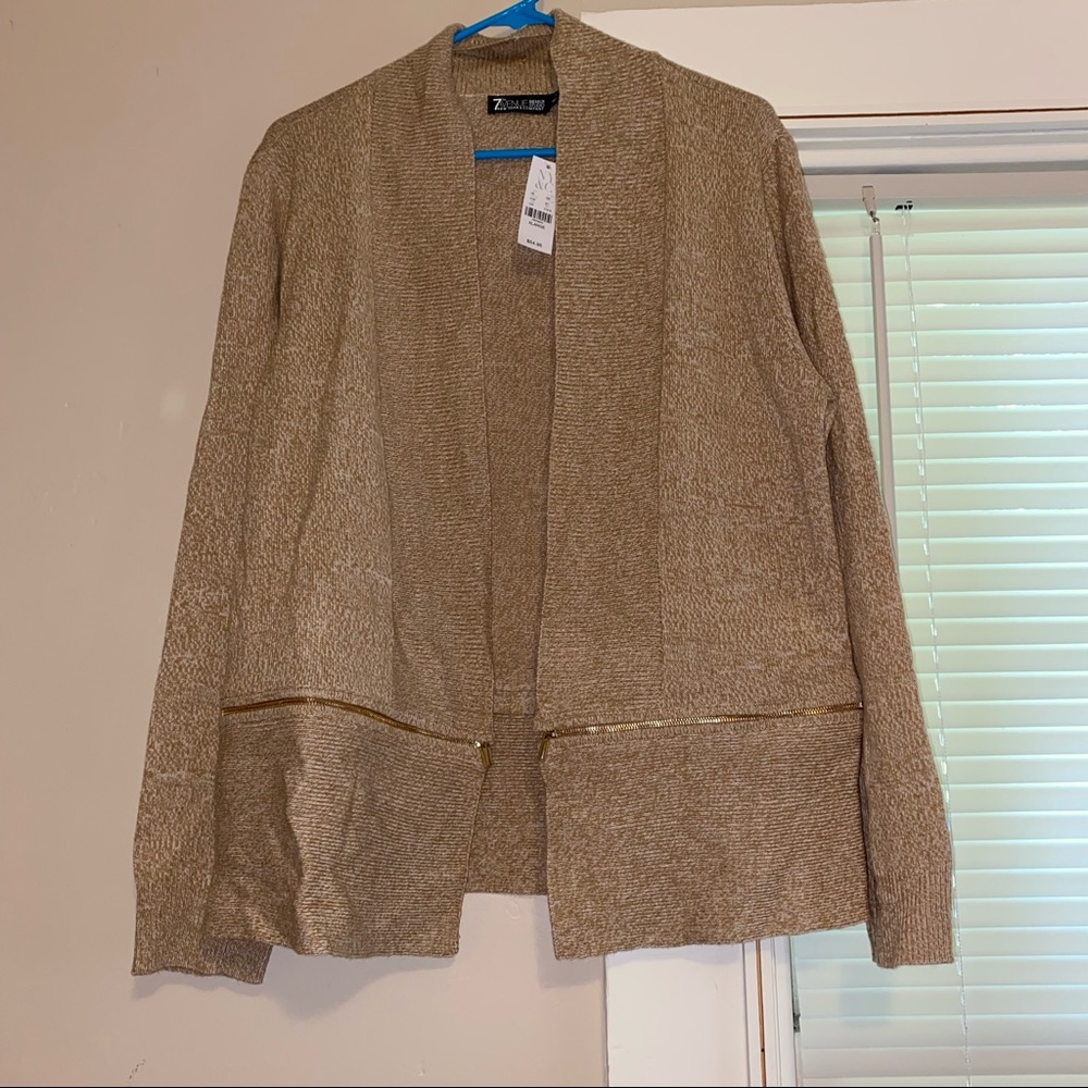 NWT beige cardigan